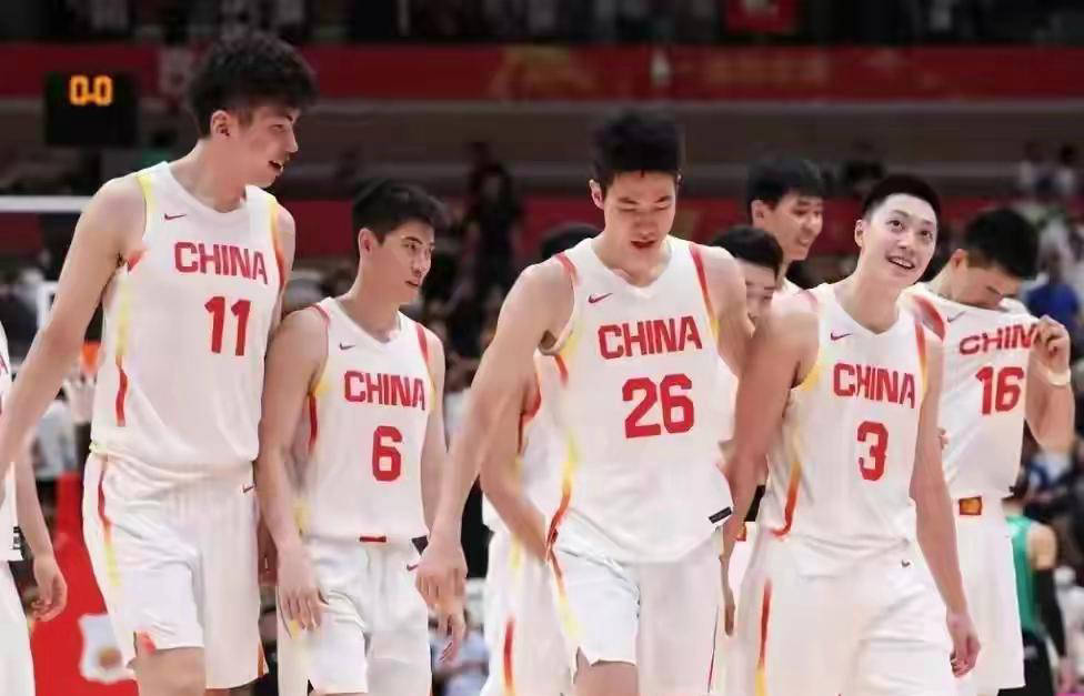 关于波特兰开拓者迎亚洲杯关键赛;今晚刷新队史纪录;话题不断;阵容厚度经受考验的信息 关于波特兰开拓者迎亚洲杯关键赛;今晚刷新队史纪录;话题不断;阵容厚度经受考验的信息