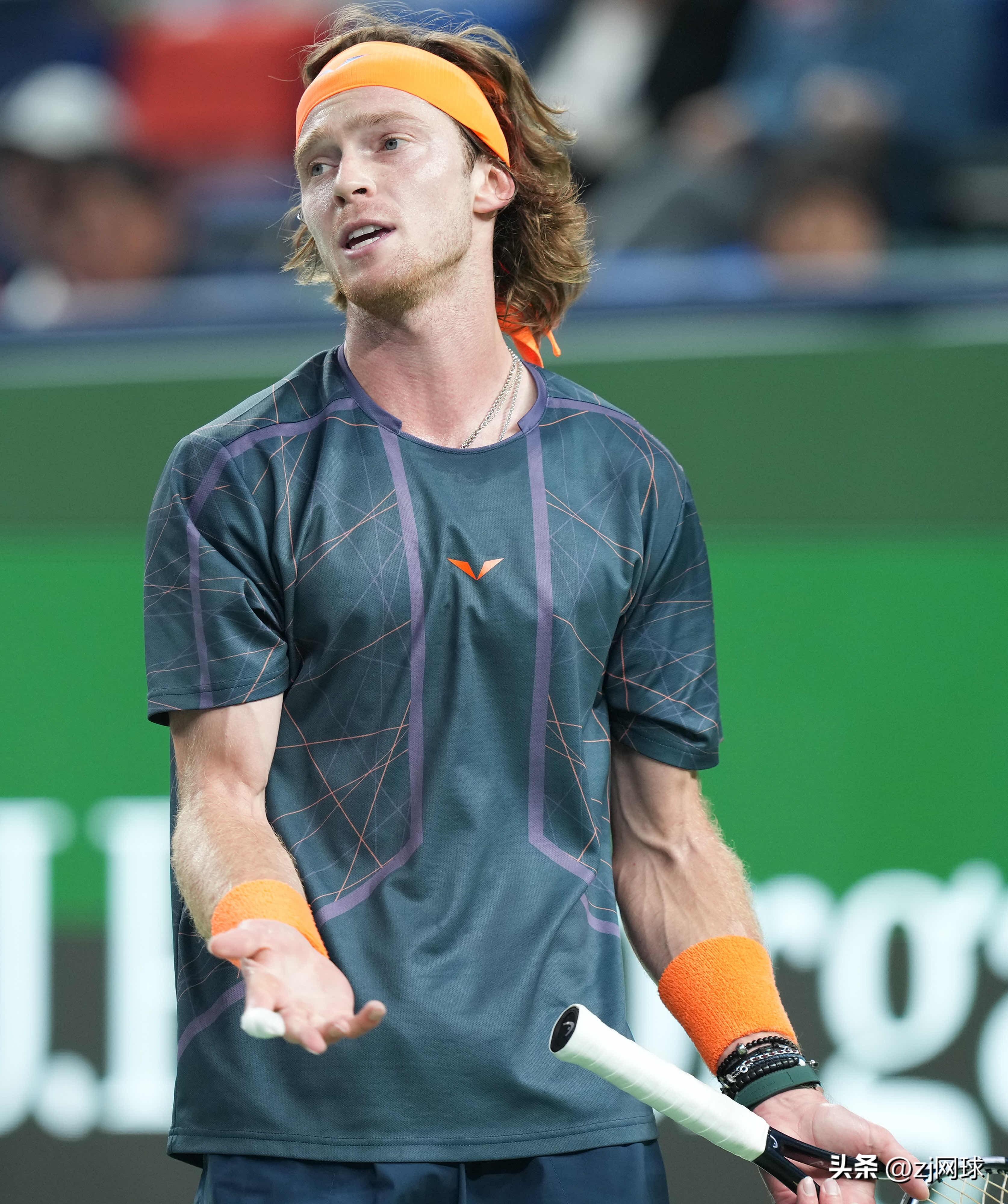 -关于德约科维奇爆冷击败MAD，绝杀引爆全场！的信息