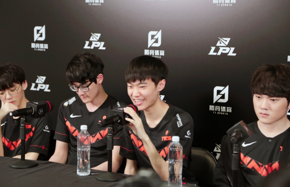 关于JackeyLove爆冷击败G2，势不可挡引爆全场！的信息